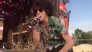 LP - No Witness (live @Colours of Ostrava 2017) LP - No Witness (live @Colours of Ostrava 2017)