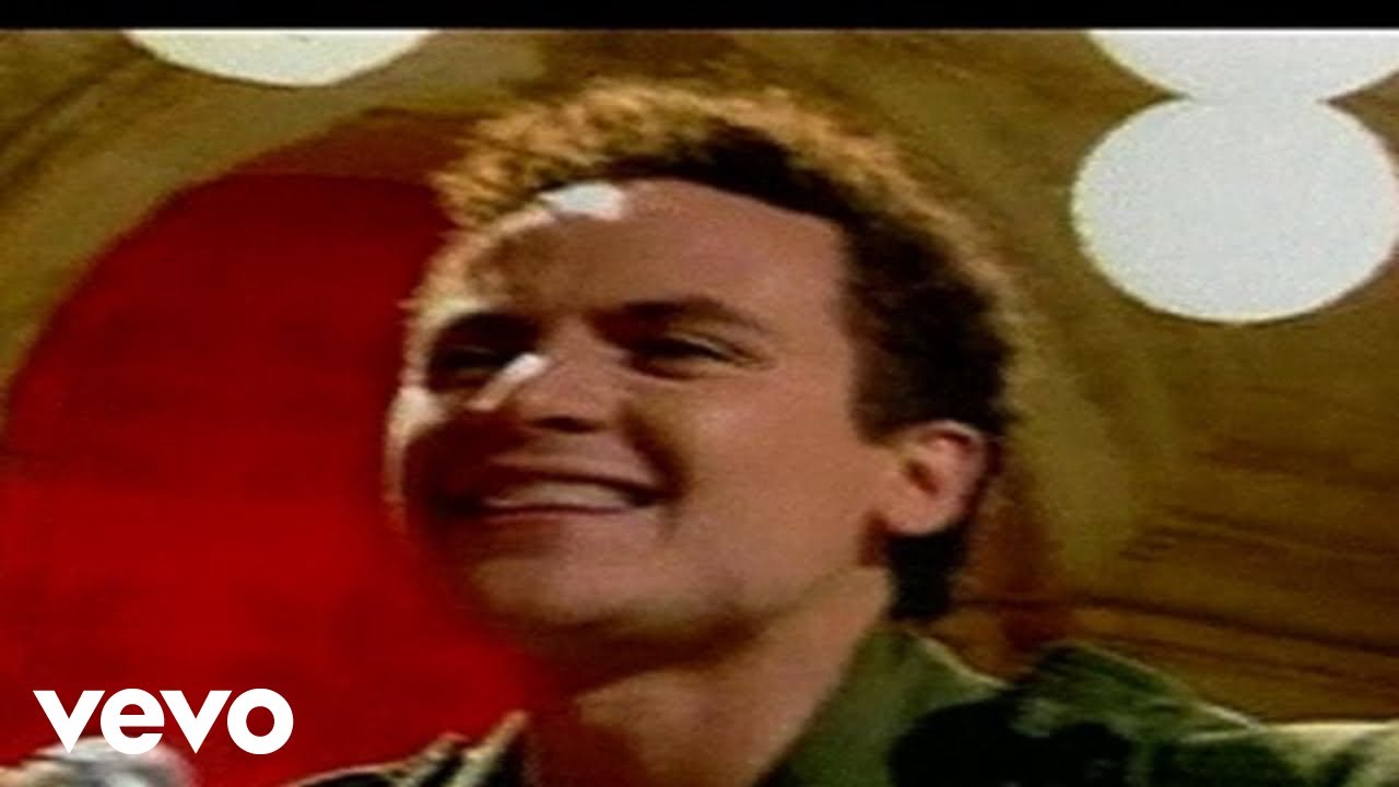 Te Mando Flores Lyrics English Translation Te Mando Flores Lyrics English Translation