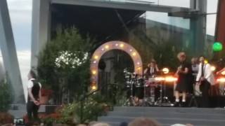 Orup -  Regn hos mig @ Allsång scenen är din