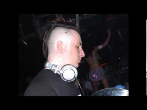 Zenith Dj @ Globull CH 15 09 2002
