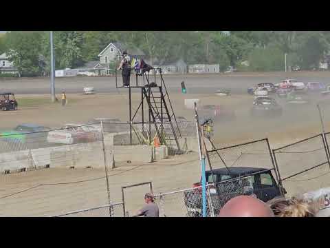 Stock car feature 1 Clay County 5.20 P2