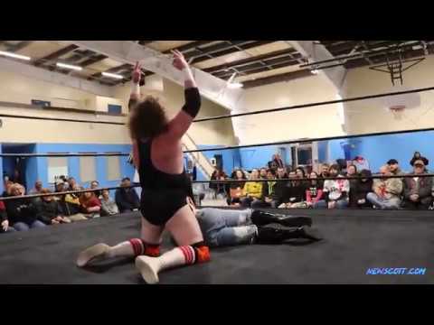 Lincoln Steen vs Dynamite Dylan Davis - UCW Spryfield November 30th 2019