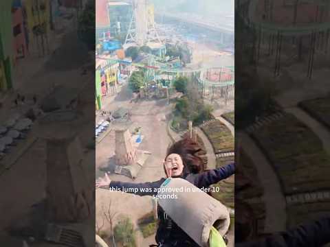 This jump was approved in under 10 seconds… 😳 #trampoline #aerial #catch