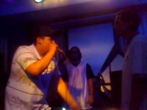 8avos Mc twister vs joker