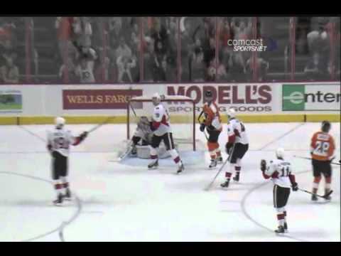 Claude Giroux scores vs the Senators - 11-15-2010