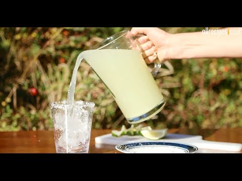 How to make margaritas - Recipe video