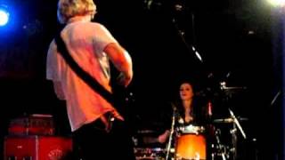 Blood Red Shoes - Surf Song