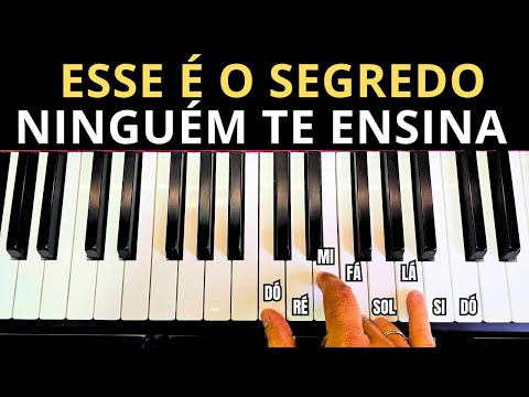 SEGREDO FÁCIL PARA TOCAR TODAS AS MÚSICAS - AULA DE TECLADO 🎹