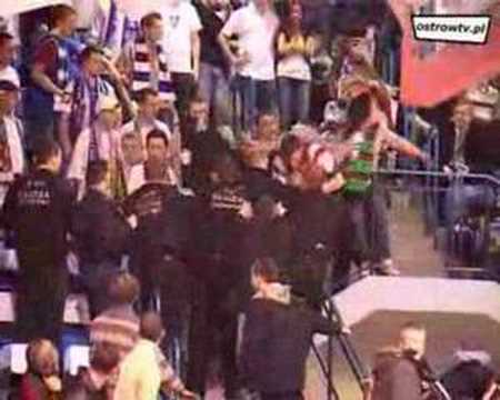 Atlas Stal Ostrow Gornik Walbrzych awantura