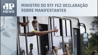 Policia Federal libera 600 idosos presos por invasão em Brasília; Capez e Schelp analisam