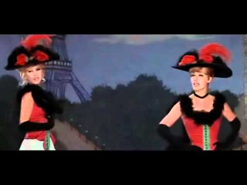 Brigitte Bardot - Viva Maria - Strip-tease