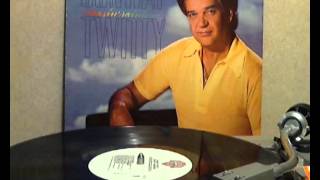 Conway Twitty - All I Can Be Is a Sweet Memory [original Lp version]