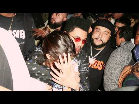 download lagu mp3 mp4 Selena Gomez And The Weeknd, download lagu Selena Gomez And The Weeknd gratis, unduh video klip Selena Gomez And The Weeknd