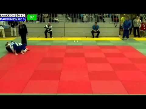 Judo U18 SM 2014: P18-73: LAAKKONEN - PAKSUNIEMI