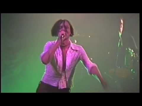 Suede with Bernard Butler - WE ARE THE PIGS - Casino de Paris 1993 - 1440p60 upscale