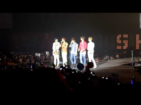 [Fancam] 110610 SHINee at SMTown Paris - Talk between SBM and Replay