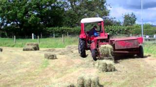 preview picture of video 'Haytime At Oysterber Farm Holiday Cottages.m4v'