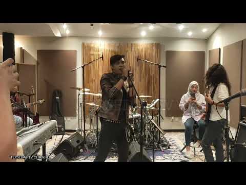 Nafas Kekasih 🔴 - ( Fotograf ) 🔴 - Cover by Fotograf New Era