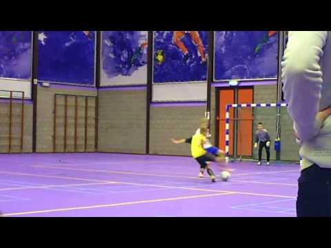 Zaalvoetbal Reiger Boys - T`Veerhuys D3