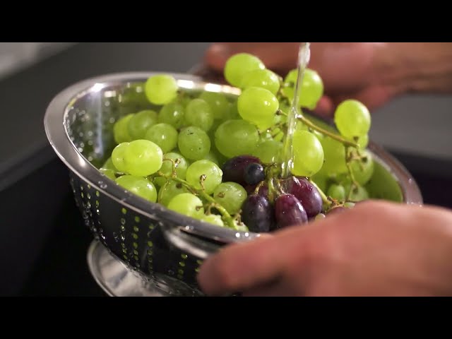 Video teaser for Colander with base GrandCHEF ∅ 20 cm