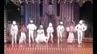 The Jacksons - Keep on dancing