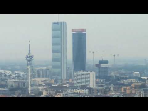 Milano vista dal 24esimo piano della Torre Unicredit in Gae Aulenti