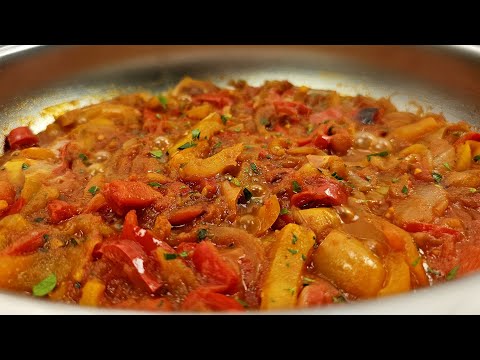 I take onions, peppers and tomatoes and lunch is ready in 15 minutes.