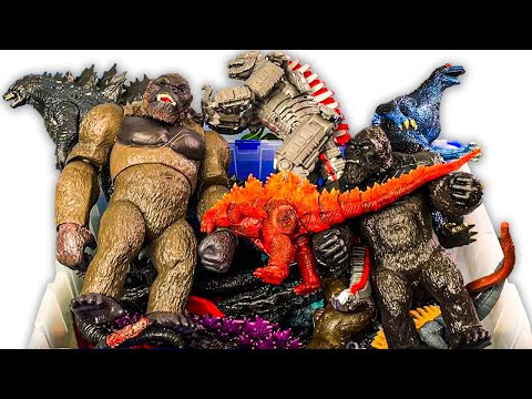 GIANT Godzilla and King Kong Collection! Godzilla vs Kong, Skull Island, Rampage Monsters