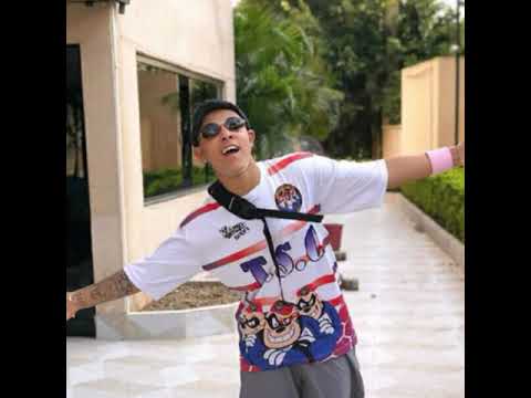 Mc ale e Mc novin fazendo poze