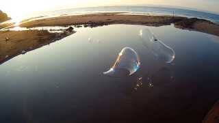 preview picture of video 'Giant Kakuda Beach Bubbles 2013/11/02_01'