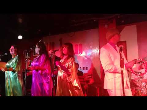 I say a little prayer for you - Mike Flowers Pops - 100 Club 11/12/2017