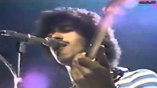 Thin Lizzy - The Boys Are Back In Town (Live 1976)