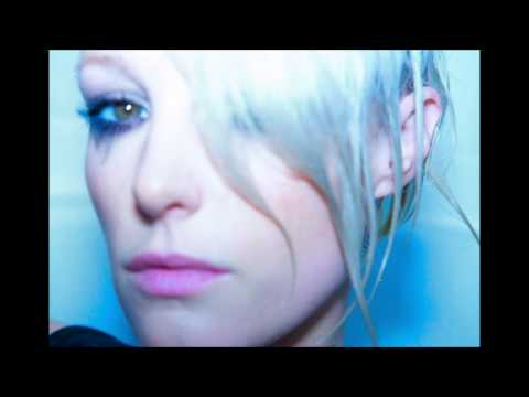 Emma Hewitt RewindTyDi Remix