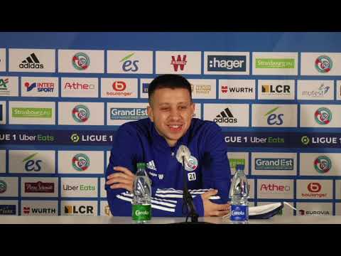 Mehdi Chahiri en conférence de presse avant le déplacement à Angers