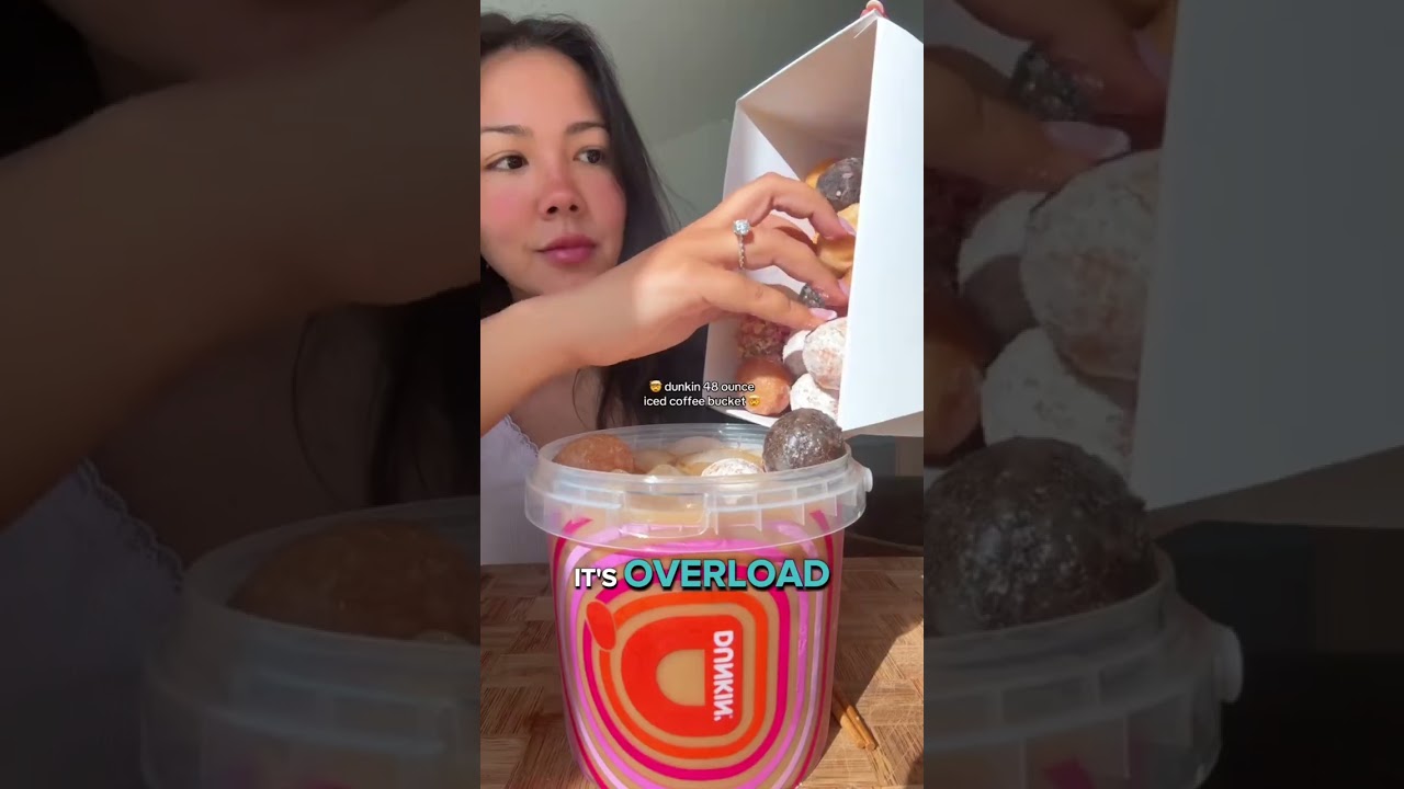 48oz Dunkin' Bucket .... 😵
