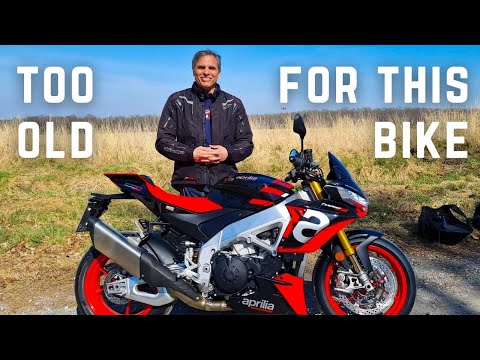 2022 Aprilia Tuono V4 Factory