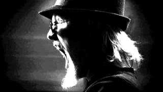 Hvad-er-det-nu-han-hedder - Lad de små tale