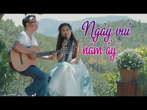 Thể hiện bởi Mộc San