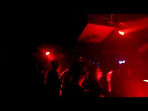 Standerwick @ Play - Madonna - What It Feels Like For A Girl (Above & Beyond remix)