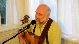 Dan McKinnon sings Aesop's Fables at the Rose and Kettle Concert Sessions