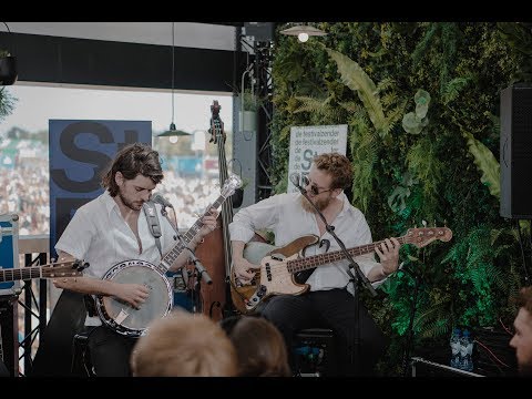 Mumford & Sons — Guiding Light (live and acoustic at Rock Werchter)