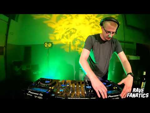Mike Moor - Rave Fanatics LIVE - akcja test w magazynie Coffee Art i Go Events - 27/06/2020