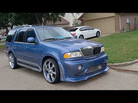 Ladal77  walk around  full stance