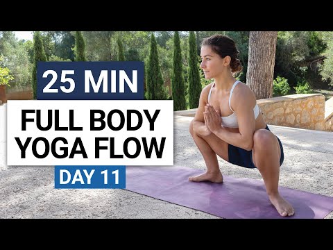 25 Min Full Body Yoga Flow | Moving Meditation  | Day 11 - 30 Day Yoga Challenge