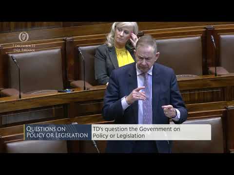 Éamon Ó Cuív raises alarm over freezing caravan residents