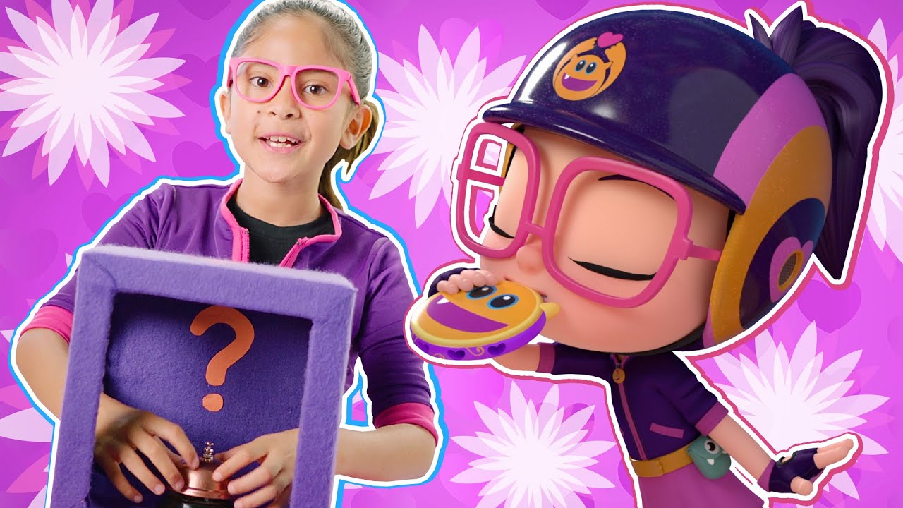 Abby Hatcher What's In The Box?! - All About Abby