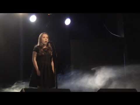 "Non, je ne regrette rien" - Zuza Początek (11 lat)