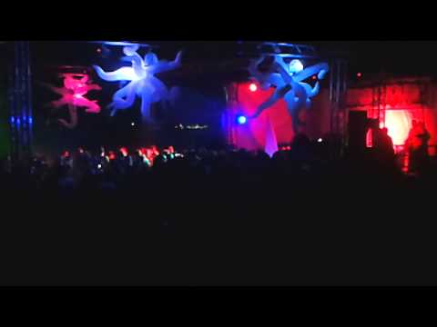 Niels van gogh @ heaven and hill festival 2013