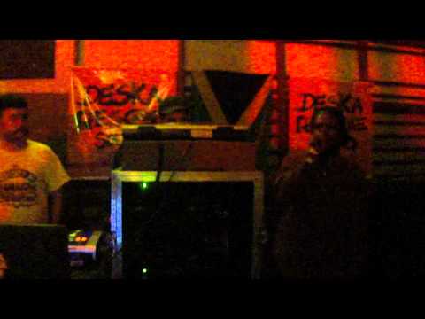 JONHY OSBOURNE + DESKAREGGAE (BH) (2015) - feat.  MONKEY Jhayam - 19 de 28