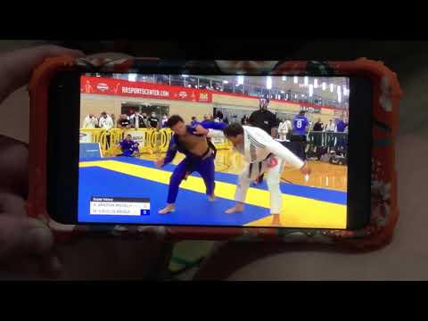 Abraão Amorim Magalhães vs. Marcos Vinícius Braga de Andrade (black belt super heavy semi-final)